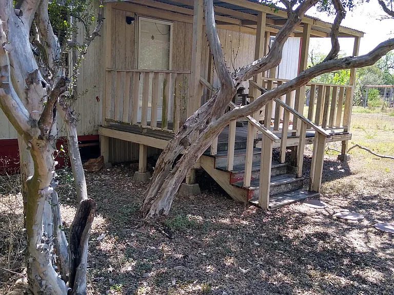 292 County Road 458 — Photo 1