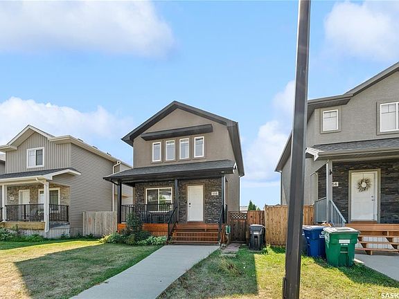 4th image of 558 Geary CRESCENT