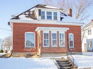 2905 Burden Ave, Dubuque, IA 52001