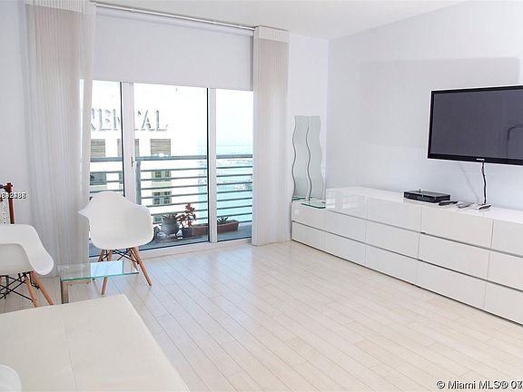 2nd image of 335 Biscayne Blvd #3706