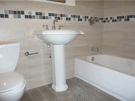 Rented by Strivers Management Group Corp (Brokerage) | media 55