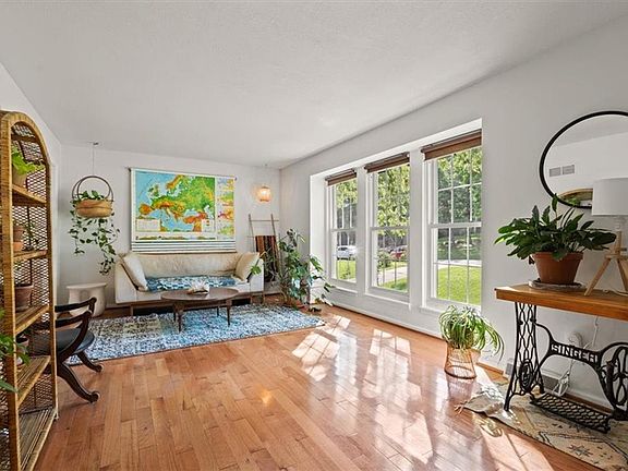 4th image of 10500 W 52nd Cir