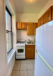 Rented by CMV Realty Inc.