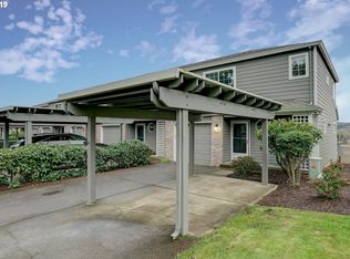 2241 Crestview Dr S, Salem, OR 97302