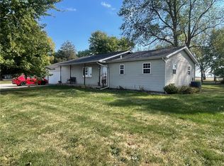 453 County Road 1750n, Bethany, IL 61914