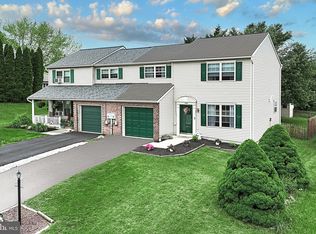 3142 Sunshine Dr, Dover, PA 17315
