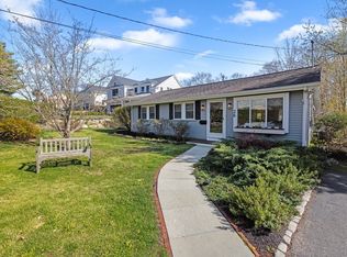 26 Wompatuck Rd, Hingham, MA 02043