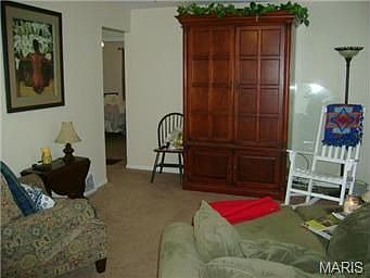 5th image of 4411 Fairfield Ave