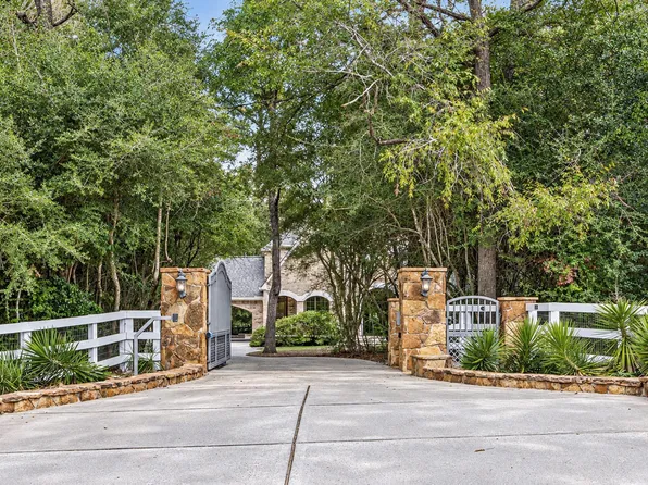 19802 Sapphire Cir, Magnolia, TX 77355
