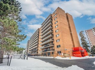 100 Dundalk Dr #1006, Toronto, ON M1P 4V2