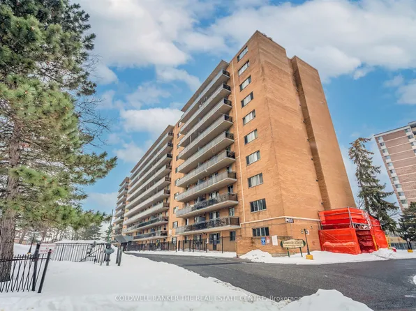100 Dundalk Dr #1006, Toronto, ON M1P 4V2