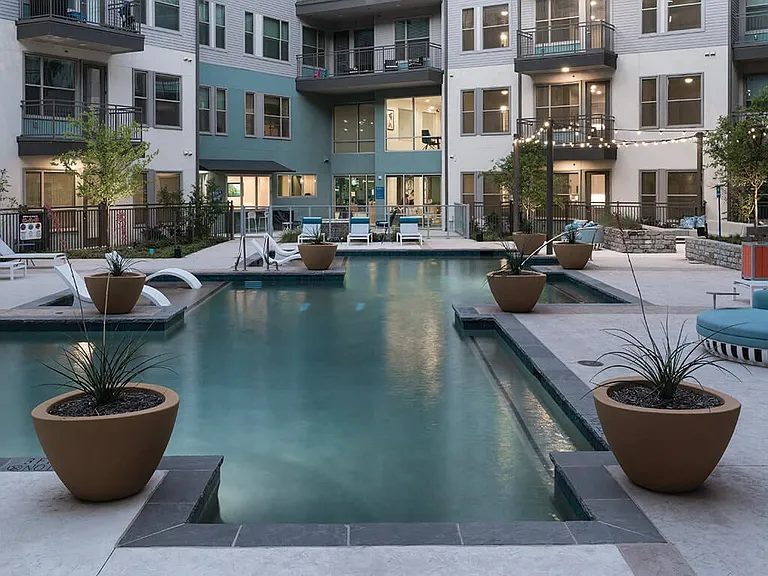 Jada Legacy Central Apartments — Photo 10