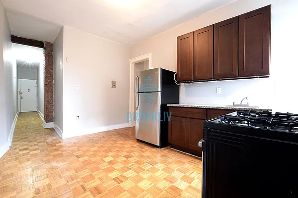 Rented by null | media 16