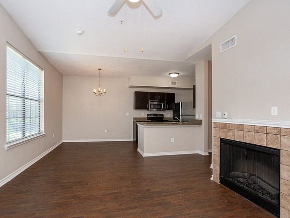 Beautiful Vinyl Wood Flooring