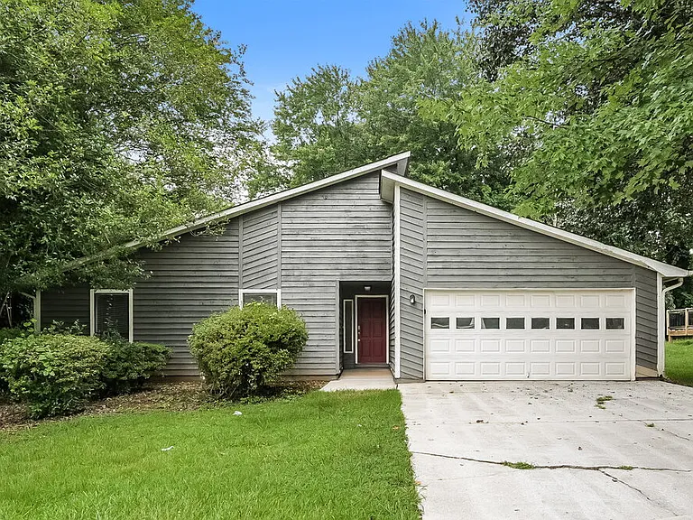 2655 Trotters Walk Trl — Photo 1