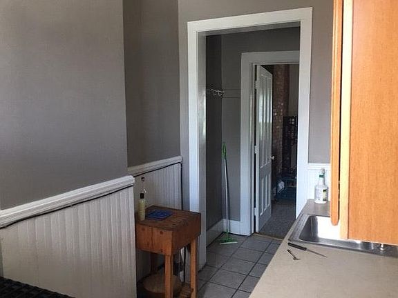 Kitchen Entrance