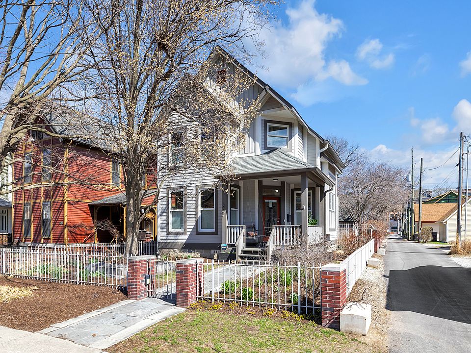 1st image of 827 N Park Ave