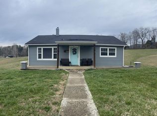 1116 Hilham Hwy, Livingston, TN 38570