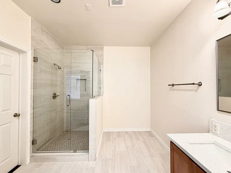 1206 Emerald Glen Trl — Photo 12