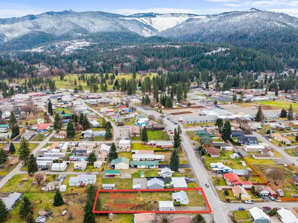 508 E Main St, Pinehurst, ID 83850
