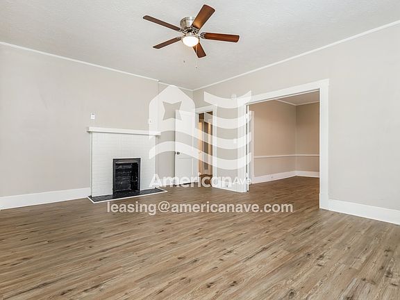 20530_004_wm_-_living_room_13184428.jpg