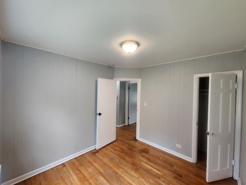 1st image of 18124 Oakwood Ave #A
