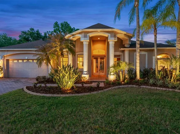 5106 Ashcrest Ct, Tampa, FL 33647