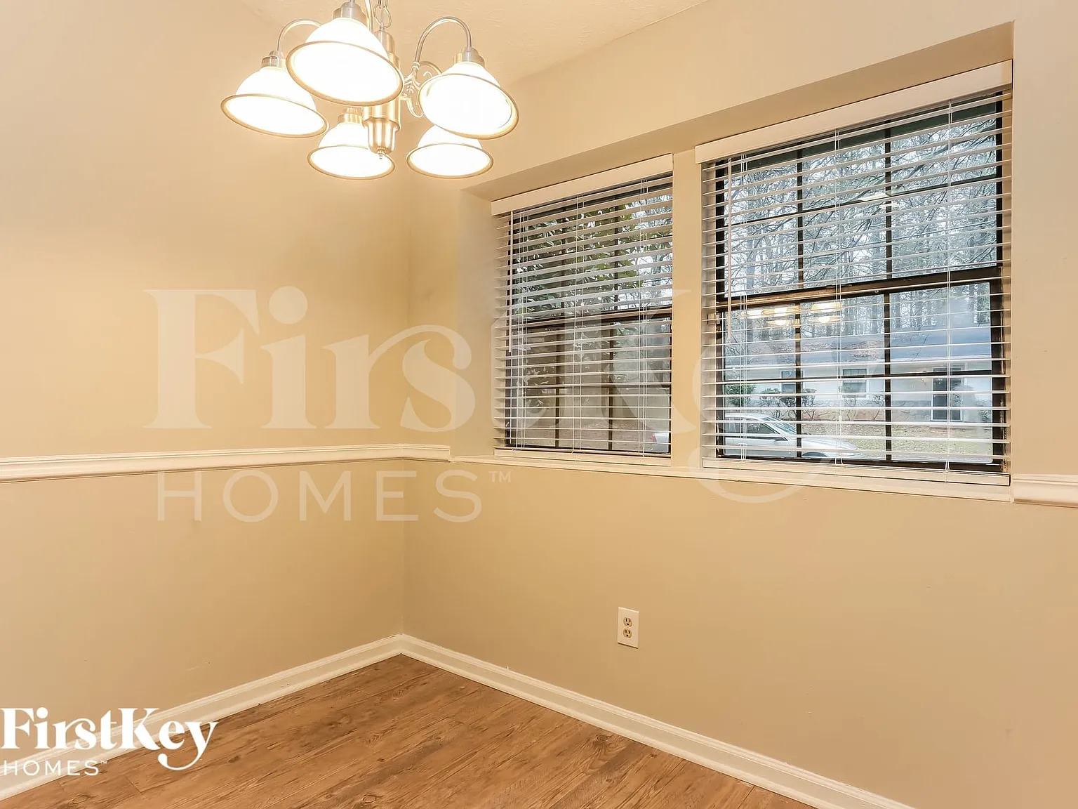 3 bed, 2.0 bath, 1248 sqft, $1,855 — Photo 4