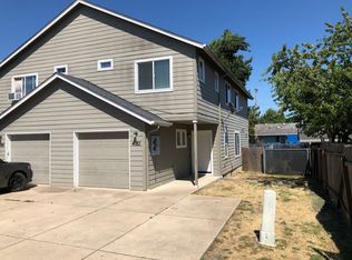 4182 Glacier View Dr, Springfield, OR 97478