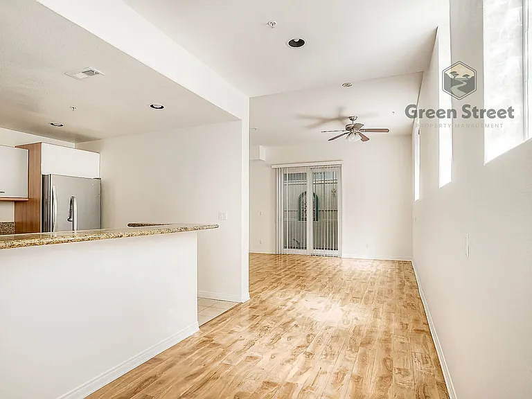 4057 1st Ave #109-9 — Photo 9