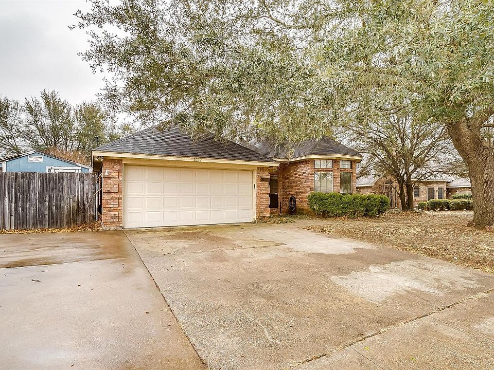 1029 Matthew St, Burleson, TX 76028 Zillow