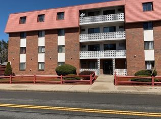 141 Pierce St APT 11, Malden, MA 02148
