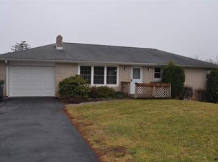 1747 Hilton Ave, Dover, PA