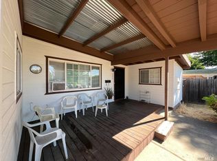 222 Garrett Dr, Ukiah, CA 95482