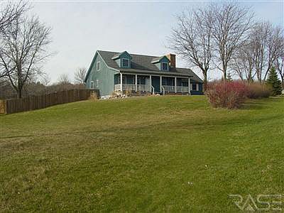2nd image of 48019 Oak Trail Pl SE