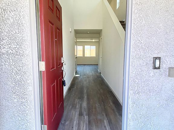 2nd image of 18454 Orilla St