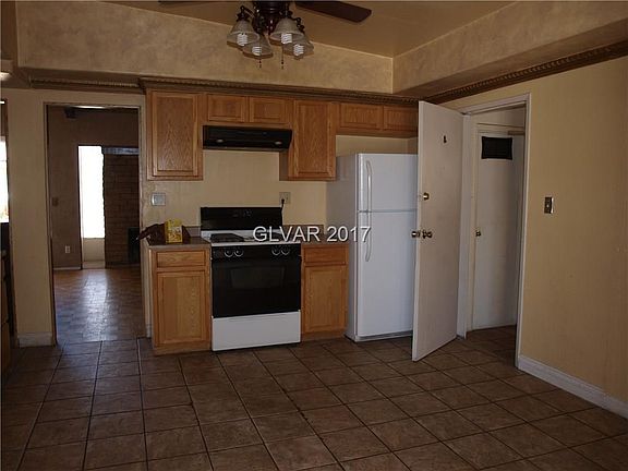 5th image of 1403 Laguna Ave