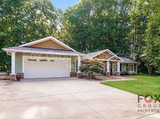 1195 Nixon Heights Ln, Denver, NC 28037
