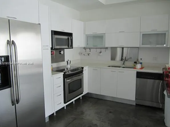 133 NE 2nd Ave, Miami, FL