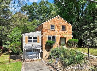 806 Penny Dr, Pittsburgh, PA 15235