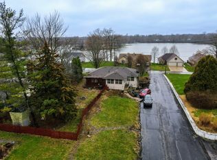 1808 Culbertson Rd, Shelbyville, IN 46176