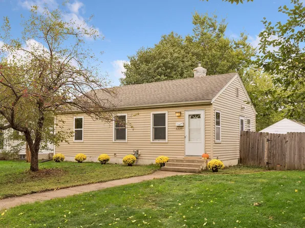 3225 Florida Ave S, Saint Louis Park, MN 55426