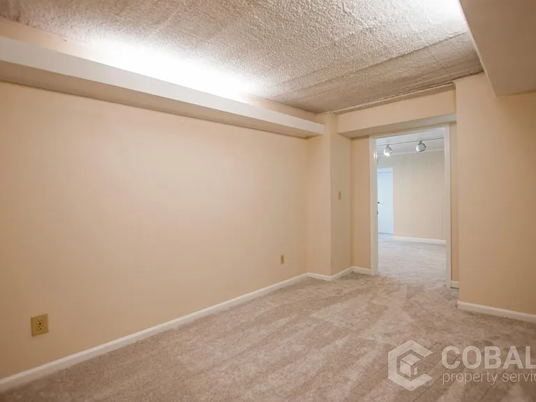 867 Rosedale Rd NE #2 — Photo 15