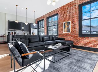 1148 S Peters St #ID1268723P, New Orleans, LA 70130