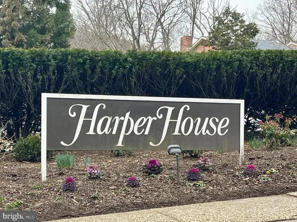 111 Hamlet Hill Rd Unit 806, Baltimore, MD 21210