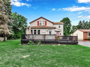 420 Rowley Rd, Depew, NY 14043