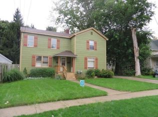 135 W Hanover St, Marshall, MI