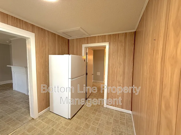 216 Lineberger St — Photo 5