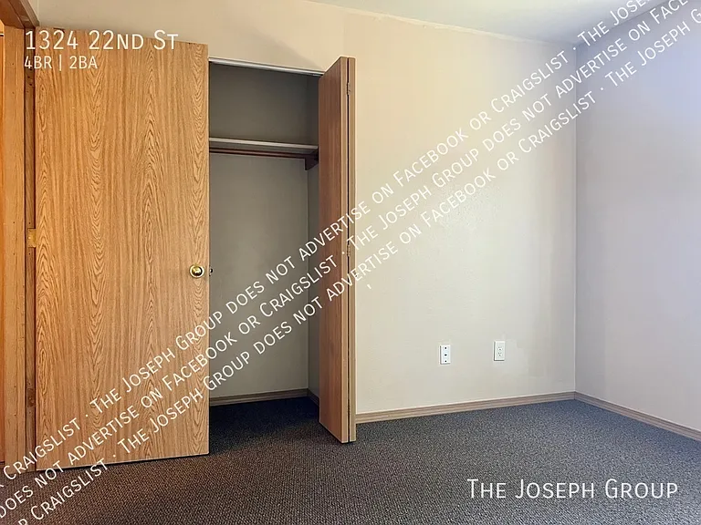 1324 22nd St — Photo 11