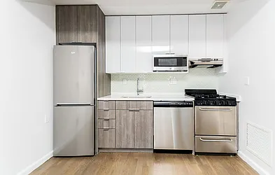 Rented by Uptown Flats LLC